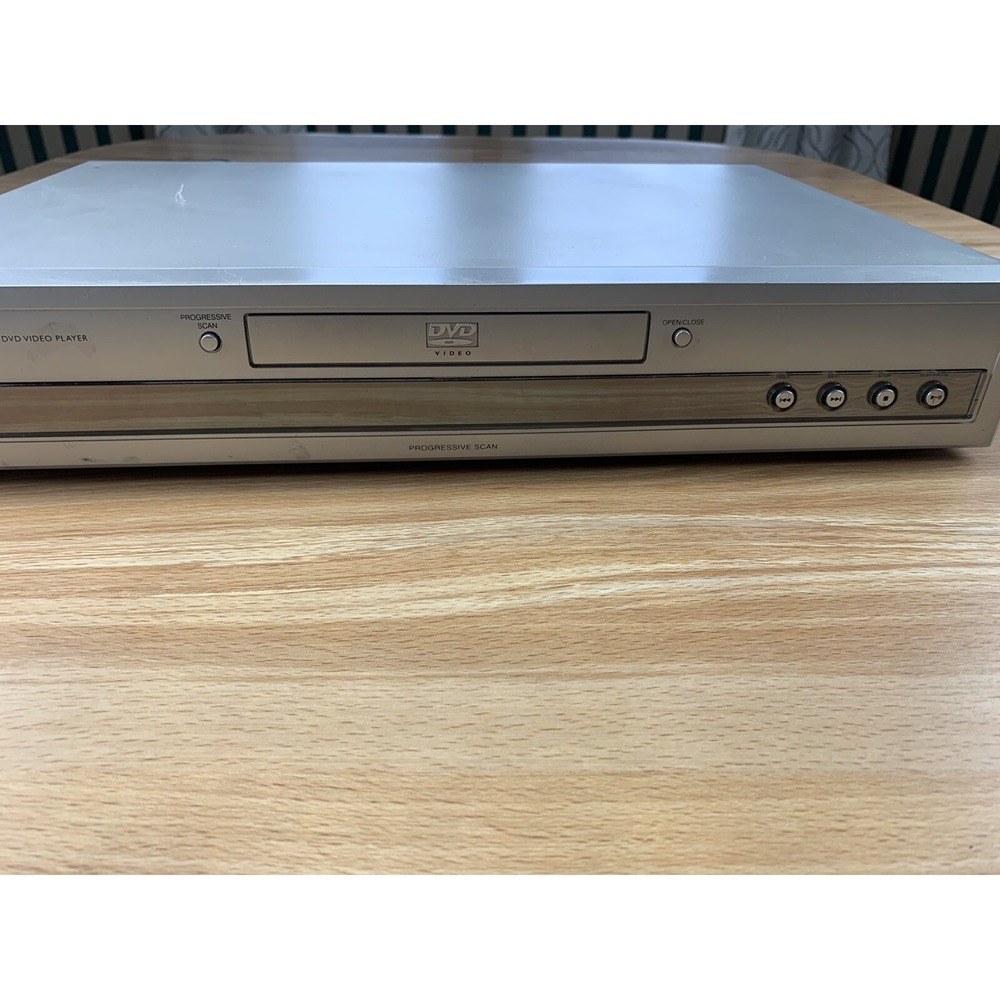 Phillips DVD Player Silver DVD724 Remote Included - Picture 9 of 12